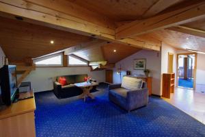 Χώρος καθιστικού στο Hotel-Pension Heike