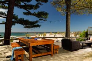 Gallery image of Looking Glass Beachfront Inn in Grand Haven