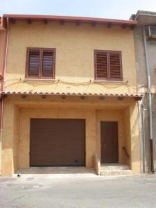 The building in which the holiday home is located