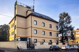 Gallery image of Residence Cimarosa in Milan