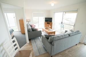 Gallery image of SeaWatch-Sea Views in Middleton