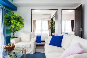 沖縄市にあるイオンモール沖縄ライカムまで車で10分のスカイテラス8階のギャラリーの写真