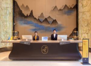杭州明豪voco酒店，洲际酒店集团旗下的员工