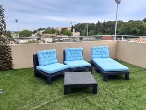 Gallery image of Appartement Terrasse panoramique Piscine in Montpellier