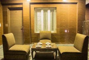 Posezení v ubytování Hotel Pawan Plaza Near BLK-Max Hospital