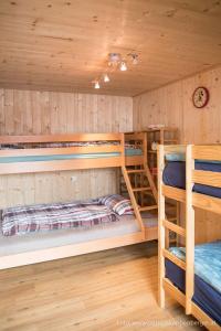 Postel nebo postele na pokoji v ubytování Grenzhaus