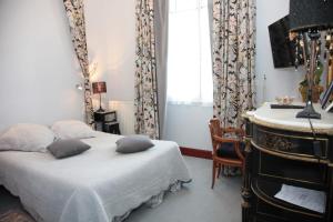 Gallery image of Cit'Hotel Marie Stuart in La Roche-sur-Yon