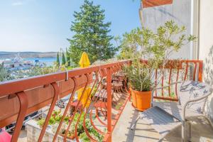 Balkón nebo terasa v ubytování Apartmani Villa Mila