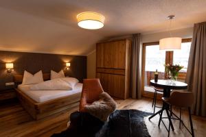 Gallery image of Gasthaus-Pension Golfvilla in Pertisau +59 photos