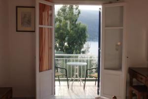 Φωτογραφία από το άλμπουμ του Theodora Studios  στο Γένι