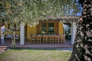 A garden outside Villa Candelara