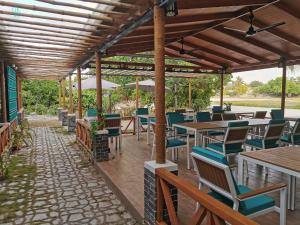 Restaurace v ubytování Village Hideaways & Spas