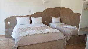 Galeriebild der Unterkunft Pension The Big Blue in Katápola + 39 Fotos