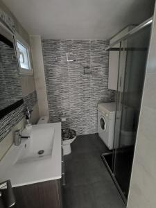 Koupelna v ubytování APARTAMENTO GALTOR 10