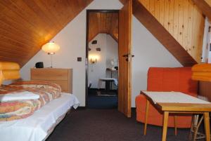 Posteľ alebo postele v izbe v ubytovaní Chalet Lucie + 28 fotografií