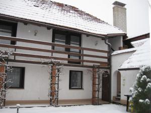 Budova, v ktorej sa vila nachádza