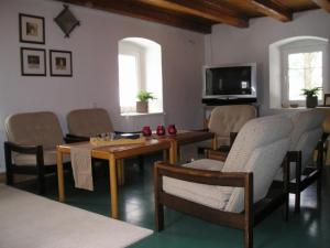 TV a/nebo společenská místnost v ubytování Holiday Home Žlábek
