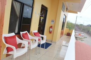 Rõdu või terrass majutusasutuses Hostal Romy
