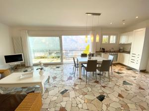 Η κουζίνα ή μικρή κουζίνα στο Villa Monte Sole