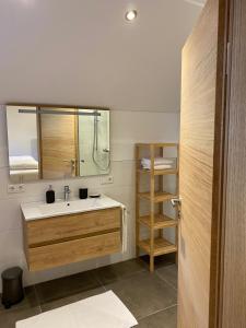 Kúpeľňa v ubytovaní AlpenApart Montafon - Appartement Grabi + 6 fotografií