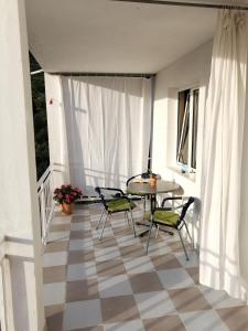 Balkón alebo terasa v ubytovaní Villa Dražana