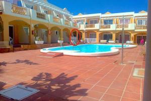 Bazén v ubytování NEW Apartamento Caleta,Relax, Pool, Terrace, Wifi nebo v jeho okolí
