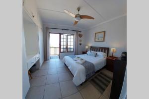 Gallery image of 12 Settler Sands Beachfront cottage with sea view in Port Alfred