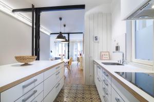 Kuchyň nebo kuchyňský kout v ubytování Apartamento Barcelo en Madrid