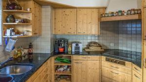 Kuchyň nebo kuchyňský kout v ubytování El Cantun - 7 Zimmer Einfamilienhaus mit 200m2