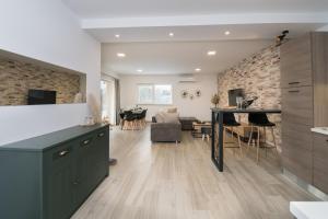 Kuchyň nebo kuchyňský kout v ubytování Holiday Home Intrade