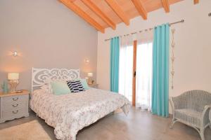 Foto dalla galleria di 168 Finca Can Xesquet Comuna ETV6447 by Mallorca Charme a Ses Salines
