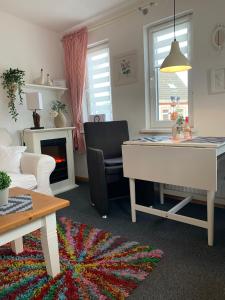 Χώρος καθιστικού στο Gästehaus Alwine Wohnung 7