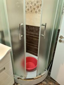 Baðherbergi á Divcibare apartmani Gavrić