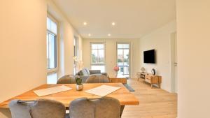 Et tv og/eller underholdning på Strandhaus Zingst Apartment 13