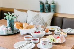 Jedlo v apartmáne alebo blízkom okolí + 26 fotografií