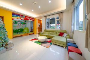 Un lugar para sentarse en Playful Paradise