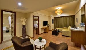 TV a/nebo společenská místnost v ubytování Pearl View Hotel Prai, Penang