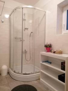 Koupelna v ubytování apartman-maja-krk + 37 fotografií