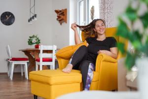 Posezení v ubytování Cozy Nest in the heart of Kranjska Gora