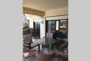 A balcony or terrace at Casa Vista