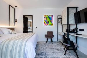 Afbeelding uit fotogalerij van Central Boutique Hotel by naoussa hills adults only in Naousa