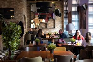 Hosté ubytování Hotel Grand Hedonist