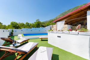 Gallery image of House Bozica with sauna and pool in Tribalj