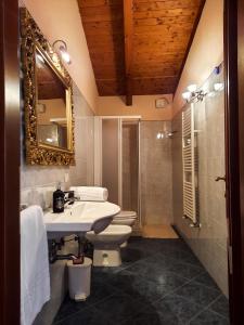 Kúpeľňa v ubytovaní Agriturismo Tenuta Adamo