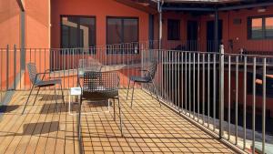 A balcony or terrace at Apartaments y Habitacions Entre Volcans