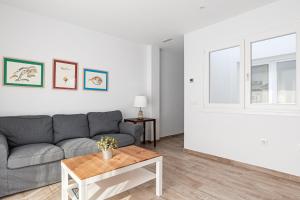 Posedenie v ubytovaní Apartamentos Wamba