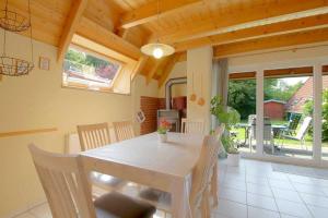 Galeriebild der Unterkunft Strandvogt 2 TP22 in Dorum Neufeld + 9 Fotos