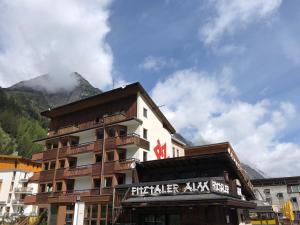 Zdjęcie z galerii obiektu Piz-Hotel w mieście St. Leonhard im Pitztal