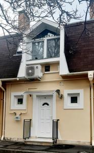 The building in which Az apartmant is located