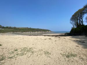 ファルマスにあるThe Boardroom at The Beach Houseのギャラリーの写真